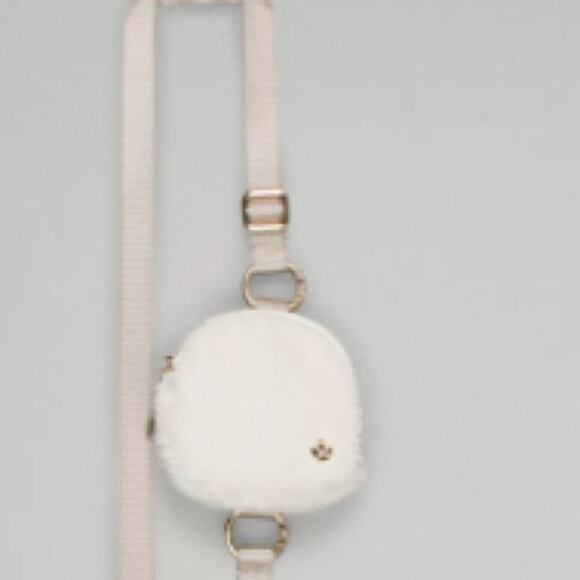 LULULEMON MODULAR PHONE CROSSBODY BAG FLEECE - Picture 2 of 5